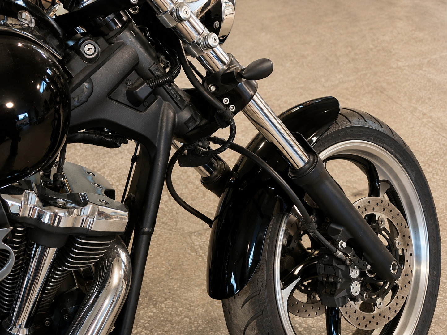 Yamaha Raider xv 1900, 120/70R21 front bobber fender