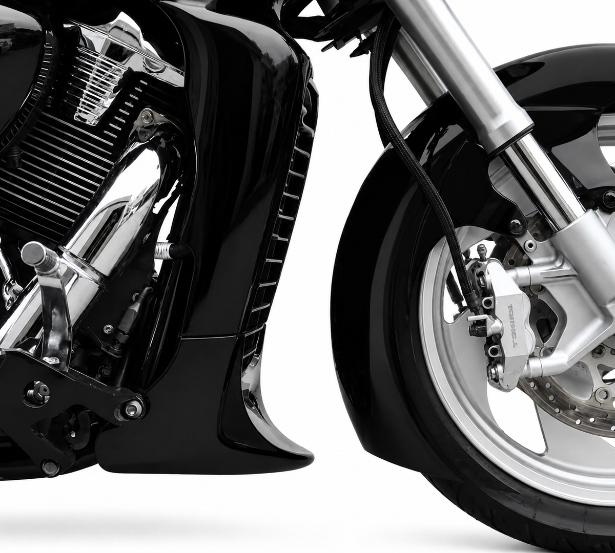Side view of Suzuki Boulevard M109R chin spoiler