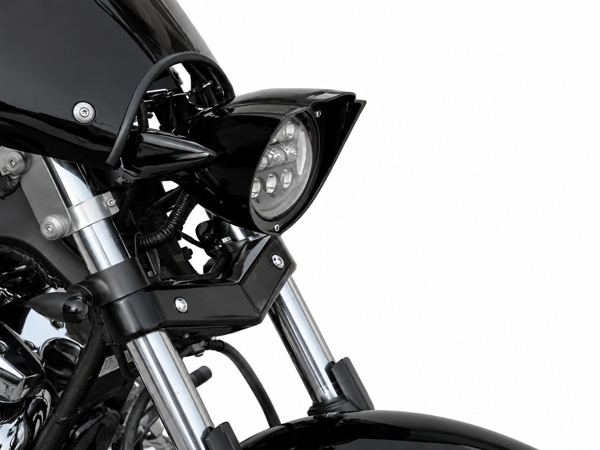 Yamaha Raider XV1900 LED headlight bucket housing installed with 5.75-inch LED headlight